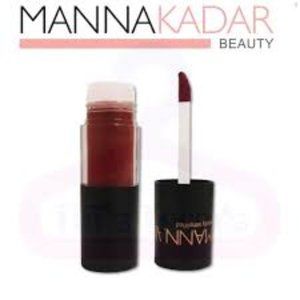 Manna Kadar Beauty Lip Whip